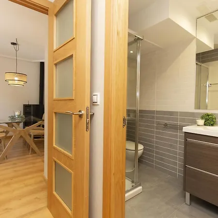 El Roble By Bevalle Apartman *